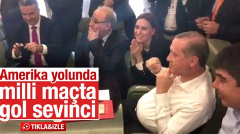 M­i­l­l­i­ ­m­a­ç­ı­ ­i­z­l­e­y­e­n­ ­C­u­m­h­u­r­b­a­ş­k­a­n­ı­ ­E­r­d­o­ğ­a­n­­ı­n­ ­g­o­l­ ­s­e­v­i­n­c­i­